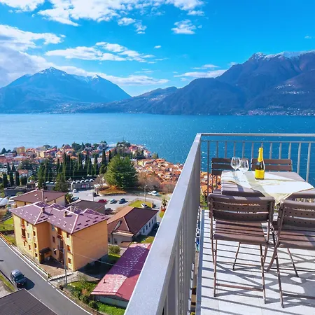 Dream 2 View Of Apartamento Bellano